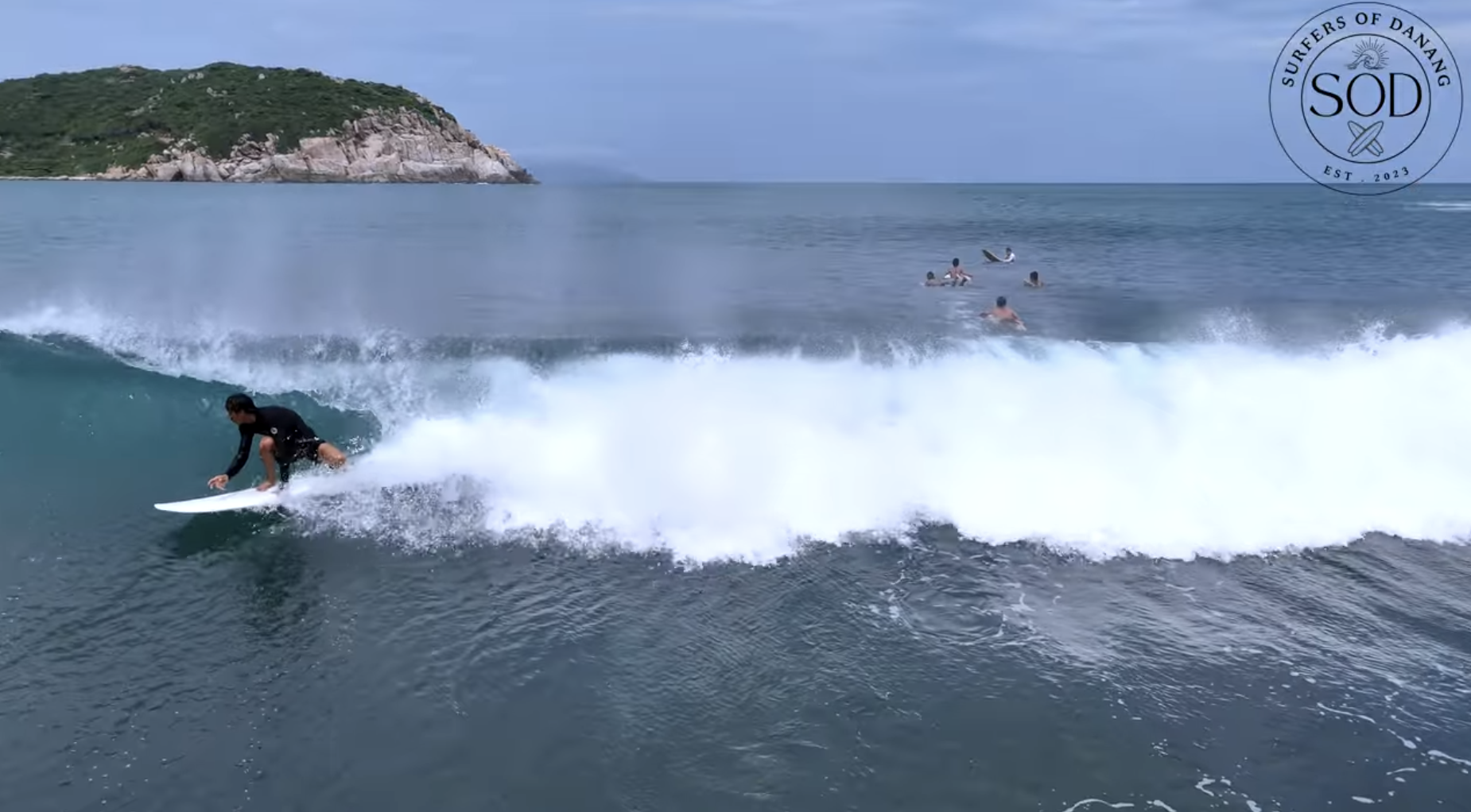 The Best Surf Spots in Vietnam for Advanced Surfers